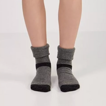 Görseli Galeri görüntüleyiciye yükleyin, Alpaka & Koyun Yünü | Gri/Antrasit