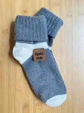 Görseli Galeri görüntüleyiciye yükleyin, Alpaka & Koyun Yünü | Gri/Ekru