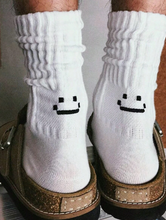 Görseli Galeri görüntüleyiciye yükleyin, Smiling Face Anti-Friction Sports Çorap

